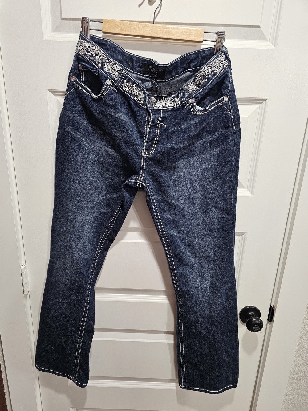 Premier By Rue 21 Dark Blue Boot-Cut Jeans with Embroidered Waist